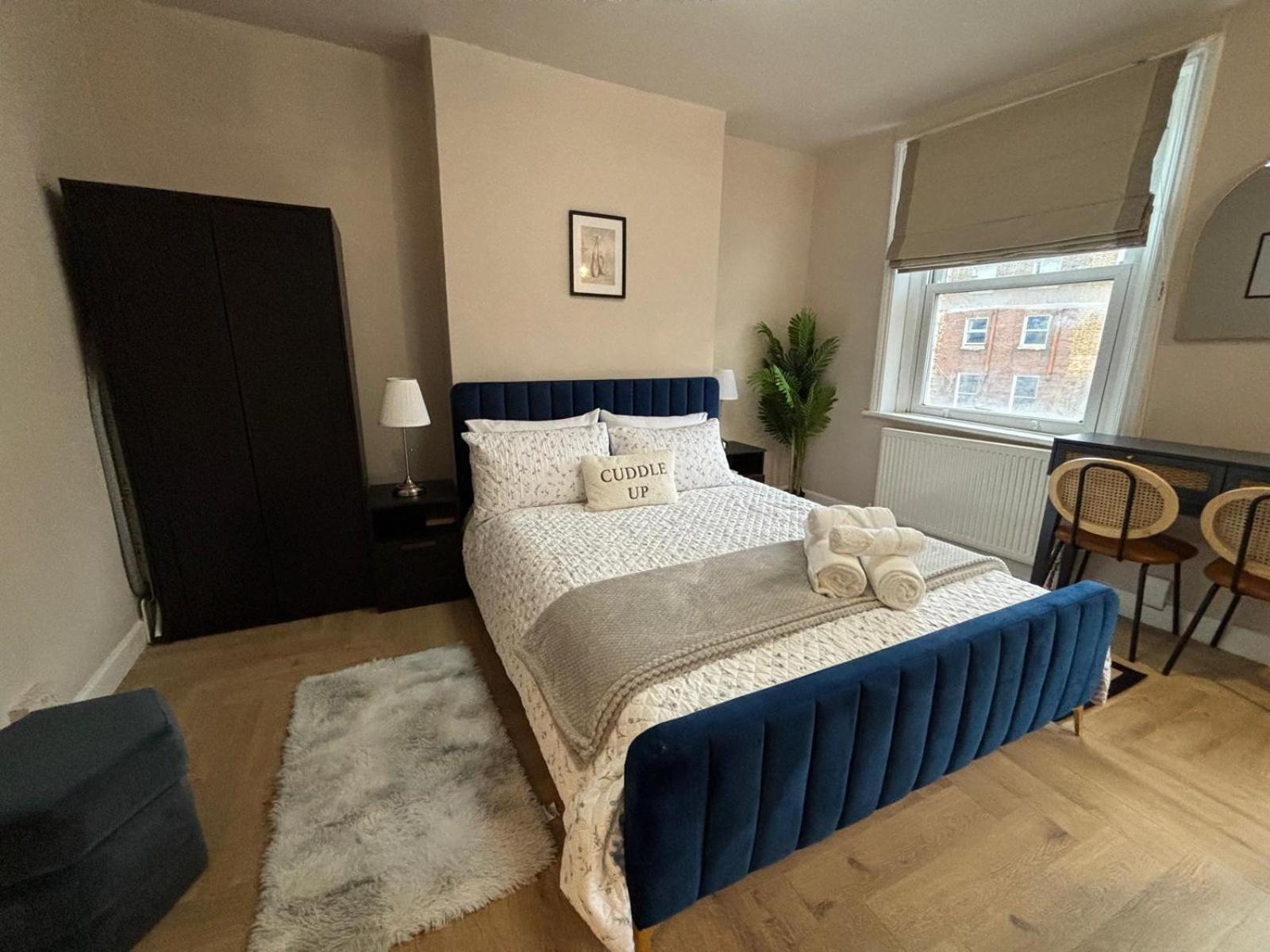 Camden Town Bed & Breakfast Londra Oda fotoğraf
